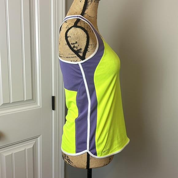 Nike Dri-fit tank size small - Picture 2 of 5